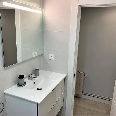 Acogedor Y Moderno Apartamento