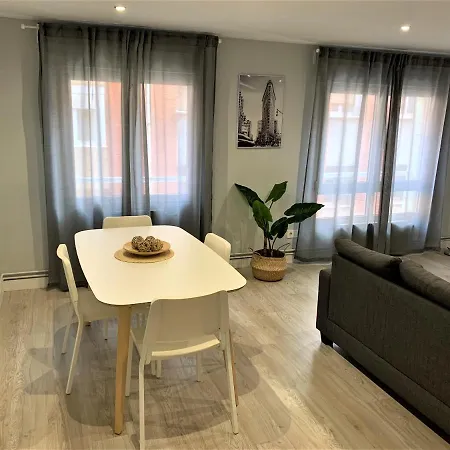 Acogedor Y Moderno Apartamento