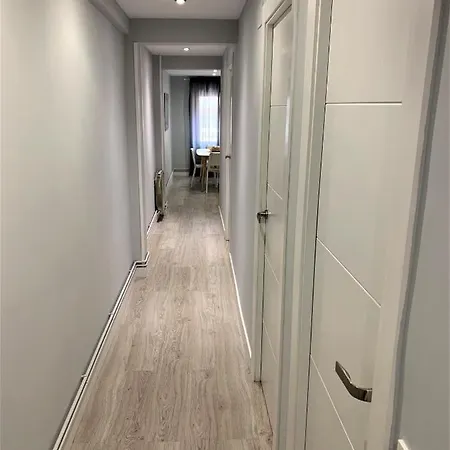 Acogedor Y Moderno Apartamento Gijon